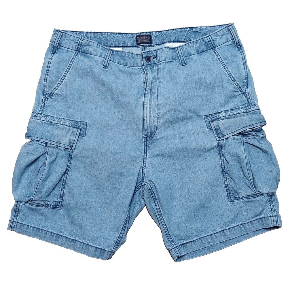 Vintage Levis Denim Cargo Shorts Men's Size 40 Loose Fit Y2K Jorts Jean Red Tab